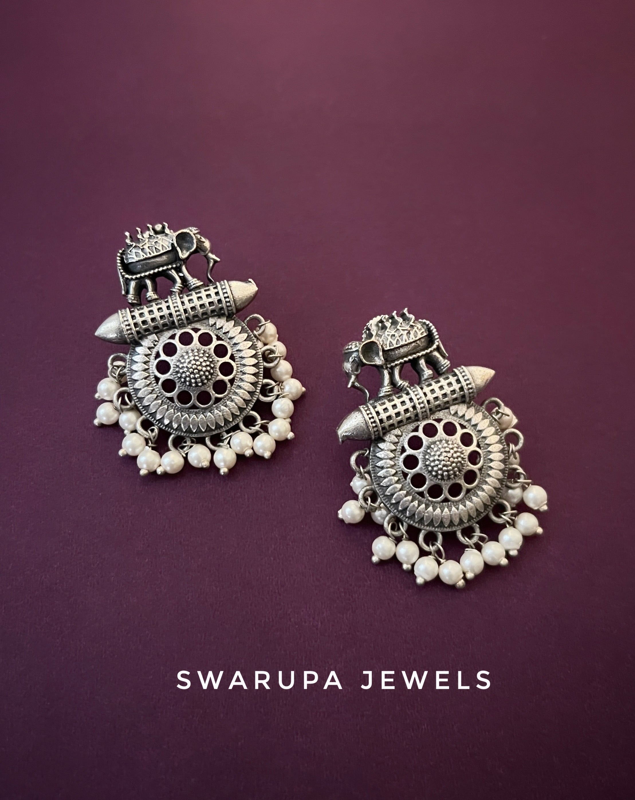 ELEPHANT SILVER EARING