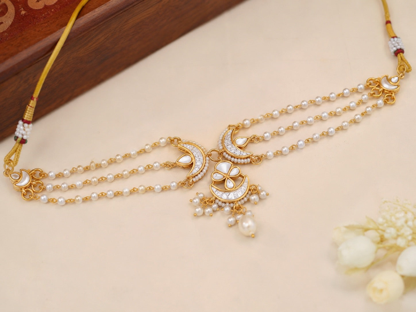Abharana Pearl Choker Set