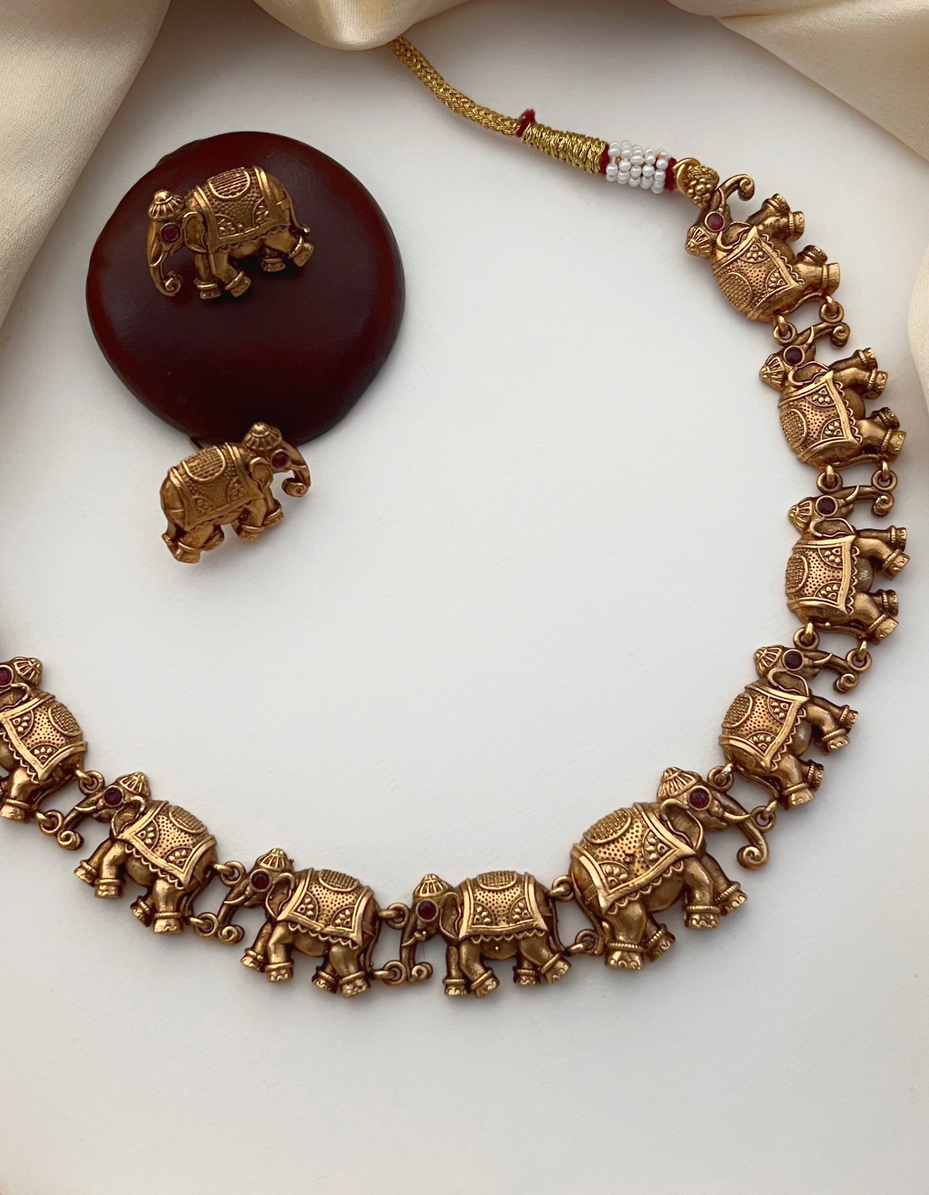 ROYAL GAJA NECKLACE SET