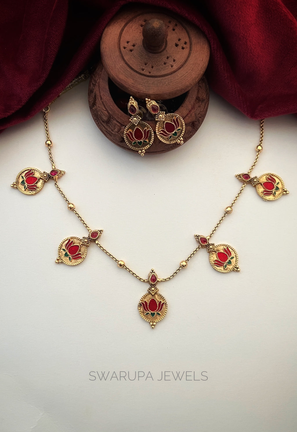 Traditional Lotus Coin Necklace Set